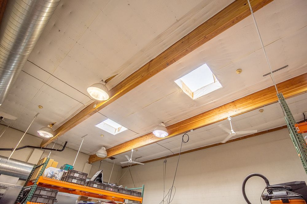 Industrial SE Portland Owner/User Opportunity: 3525 SE 17th Ave, Portland, OR 97202